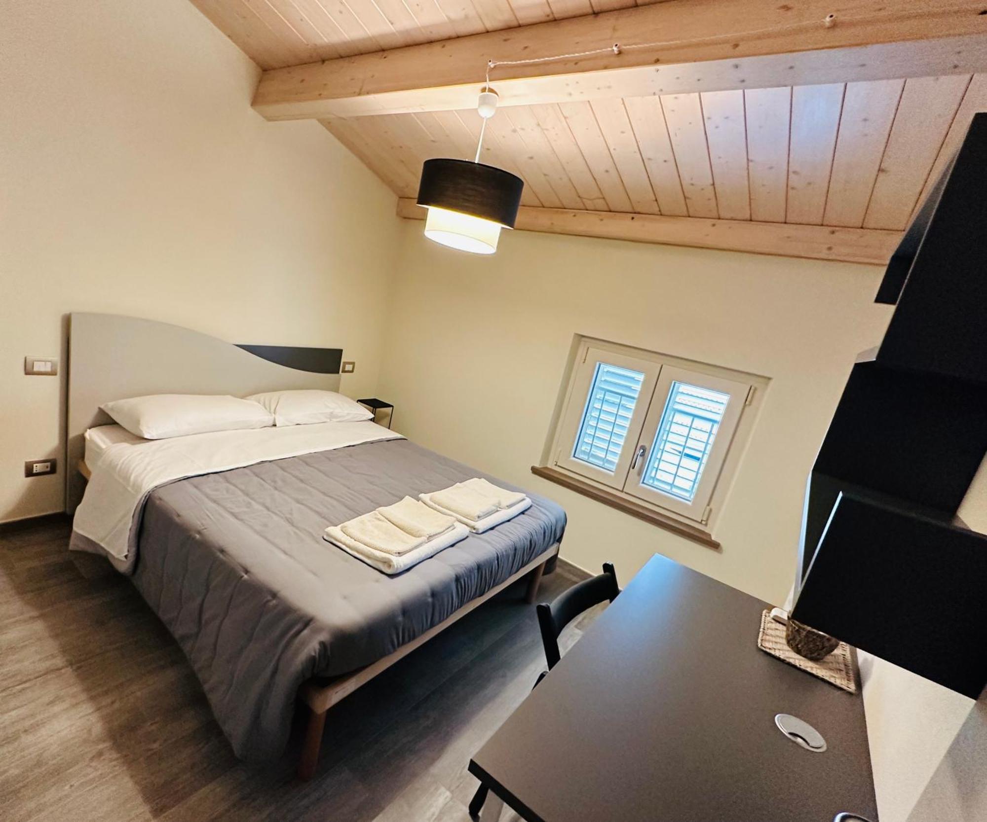 Hotel Locazione Turistica Rania à Lucques Extérieur photo